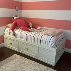 Twin Bed Frame With Large Drawers 