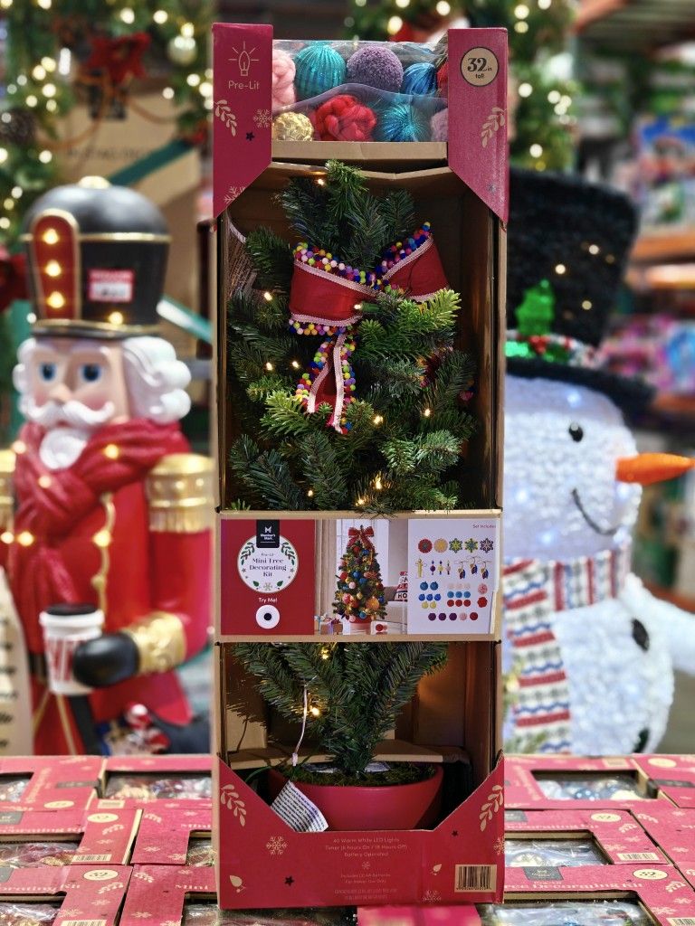 Mini Christmas Tree With Ornaments Merry