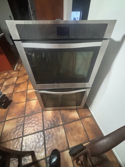 Whirlpool 30" Stainless Steel Electric Double Wall Oven