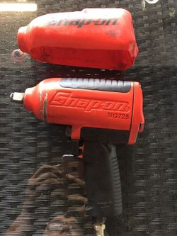 Snap On 1/2" MG725 Impact Wrench