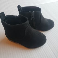 Cat & Jack Toddler Girl’s Black Zipper Bootie Shoes Sz 8W NEW
