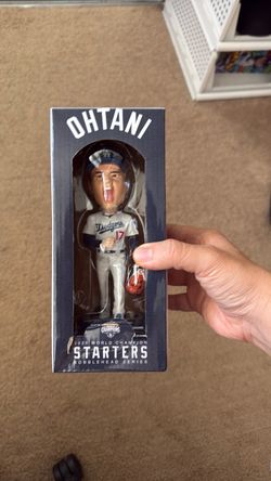 Shohei Ohtani starters bobblehead La dodgers