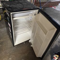 FREE MINI FRIDGE 