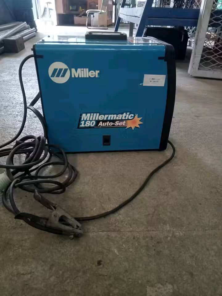Miller Millermatic 180 MIG