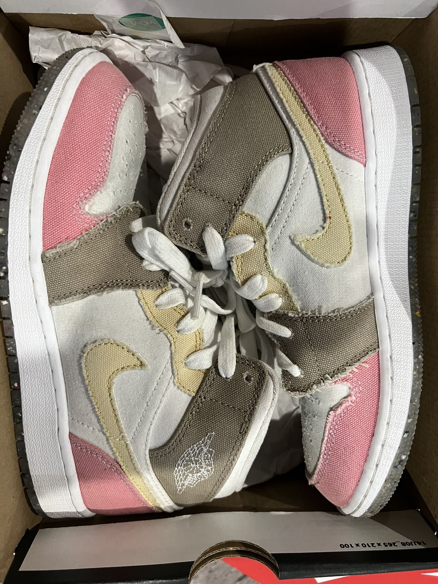 Jordan mid GS Pastel Vivid Green Grind Size DS