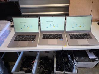 Samsung Chromebook 4 (XE350XBA) 15.6"- 4GB RAM 128GB- Silver Qty #750