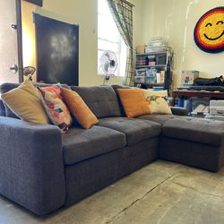 L-shaped Sectional Sleeper Couch 