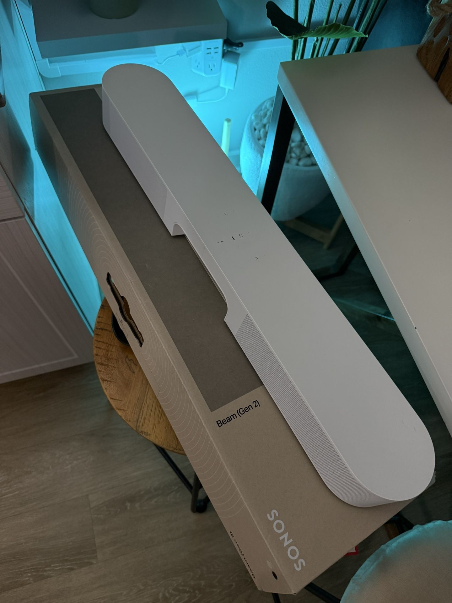 Sonos Beam Gen 2 & Sonos Ones (pair) - White