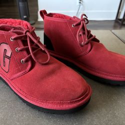 UGG Neural Red Limited Edition- Excellent Condition!Size 10  