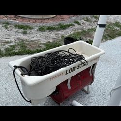 Lobster Tennis Ball Thrower