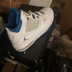 Jordan Flight Size 11