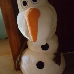 Disney’s “ FROZEN “ 3 foot OLAF 