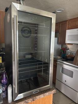Selling A 120 Can Mini Fridge