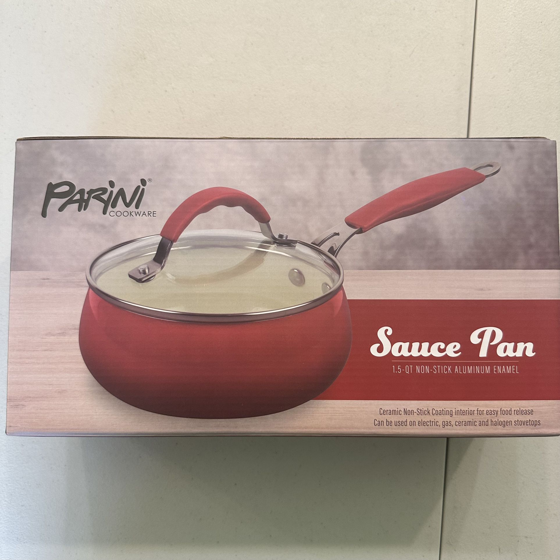 Sauce Pan 1.5 Quart 