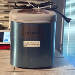 Ice Maker 
