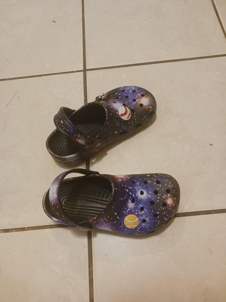 Crocs Size 2