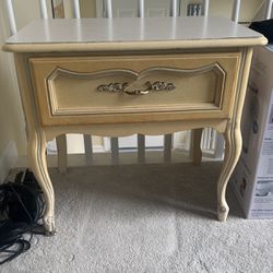 Antique White Wood End Table