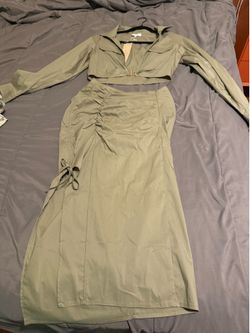 Crop shirt and skirt set NEW