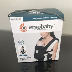 Ergobaby Carrier, Omni 360 All Carry Positions Baby Carrier, Pure Black