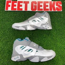 Nike Air Diamond Turf II Men Shoes Size 11 Brand New