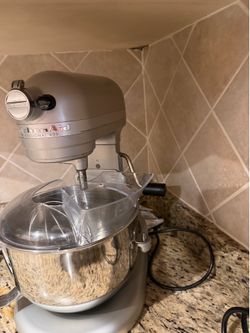 Kitchen aid mixer