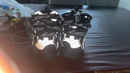 Lanvin Curb