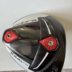 COBRA KING F9 SPEEDBACK DRIVER GRAPHITE RIGHT HANDED