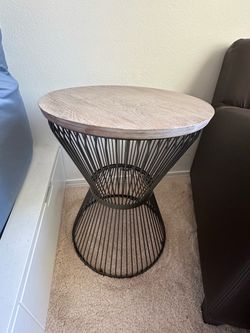 Round Side Table