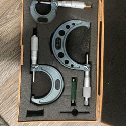 Mitutoyo Outside Micrometer Set 
