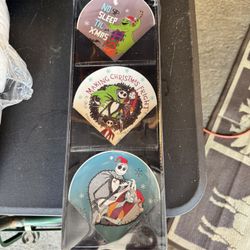 Nightmare Before Xmas Decorated Plate Set