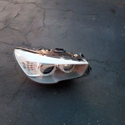 2011-2013 Bmw 528i 535i (5 Series) Xenon Hid Headlight With All The Accessories Oem.