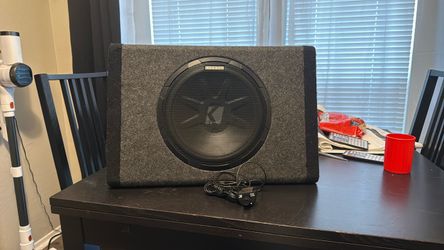 Kicker 10” subwoofer with built in 100 w amp