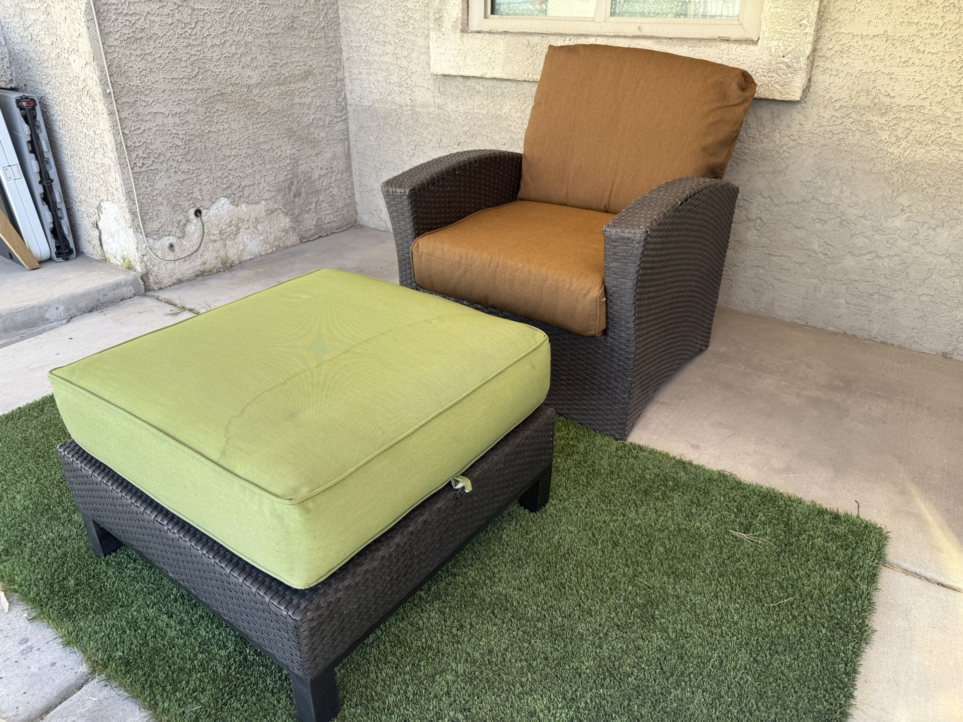 Patio Outdoor Furniture Recliner With Ottoman And Sunbrella Cushions 