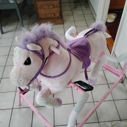 rocking horse 