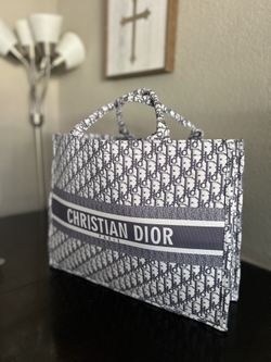 Female Purse ( Dior ) ✅ 