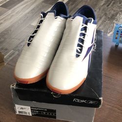Reebok soccer Man's shoes
