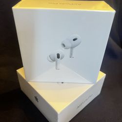  Airpods Pro 2nd Gen (NEW) with magSafe Charging