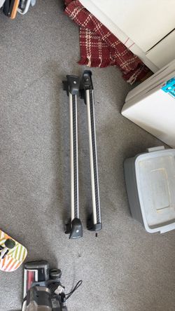 VW Crossbars for 2017 Golf Sportwagen