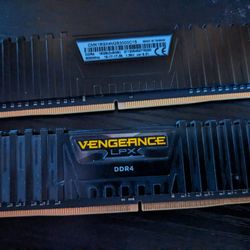 16GB Corsair Vengeance DDR4 