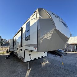 2021 Salem Hemisphere By Forest River Fifth Wheel/ Rv/ Travel Trailer 