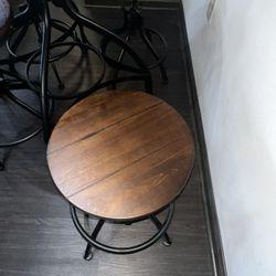 Adjusting Chair And Table 