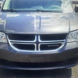 Dodge Caravan Minivan For Parts 11-17