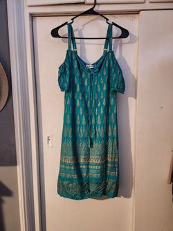 New dress with tassels Small