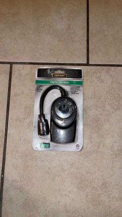 NEW Defiant 1002 194 641 2-Outlet Light sensing Timer