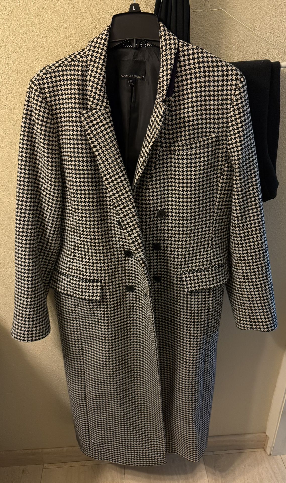Ladies Winter Coat By Banana Republic