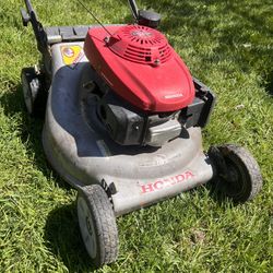Honda Lawnmower 