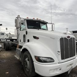 2010 Peterbilt 386