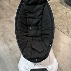 4 Moms Mamaroo Baby Swing