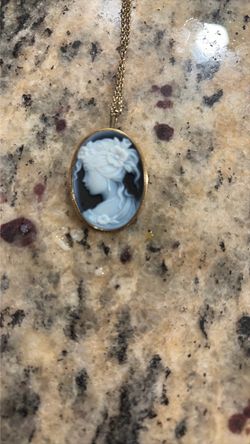 Camasal necklace