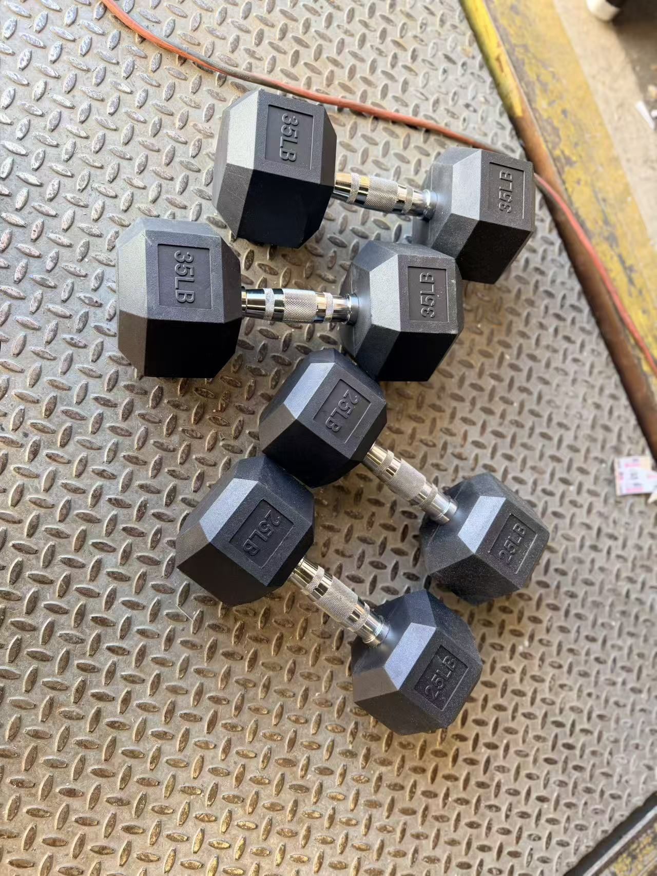 🔥Big Deals 🔥Basics Rubber Hex Dumbbell Hand Weight 2 pieces 35 lb. 2 pieces 25 lb $80